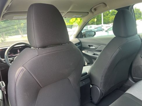 Used 2026 Nissan Sentra SV w/ Floor Mat Package FWD image 30