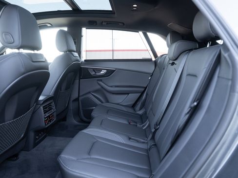 New 2026 Audi Q8 Premium Plus image 26