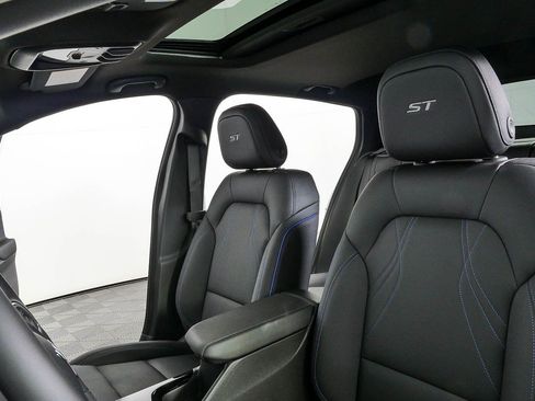 New 2026 Buick Envista Sport Touring w/ Convenience I Package FWD image 5