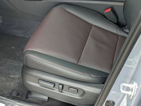 New 2026 Honda Ridgeline Black Edition image 4
