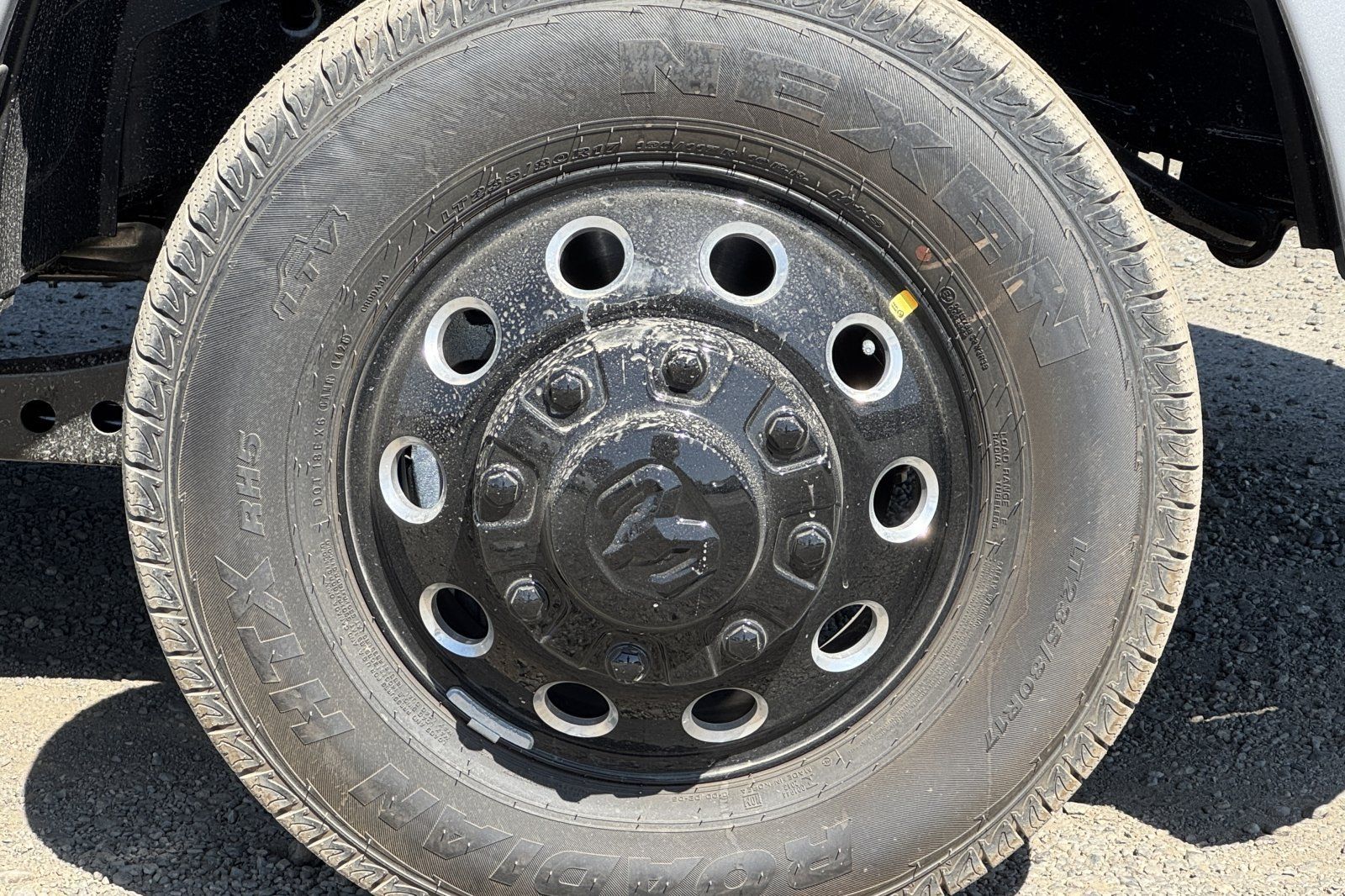 New 2027 RAM 3500 Laramie AWD/4WD image 24