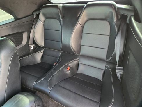 Used 2022 Ford Mustang Premium image 20