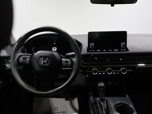 Used 2023 Honda Civic LX image 18