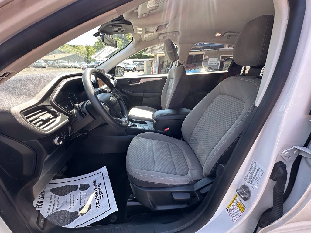 Used 2022 Ford Escape SE FWD image 15
