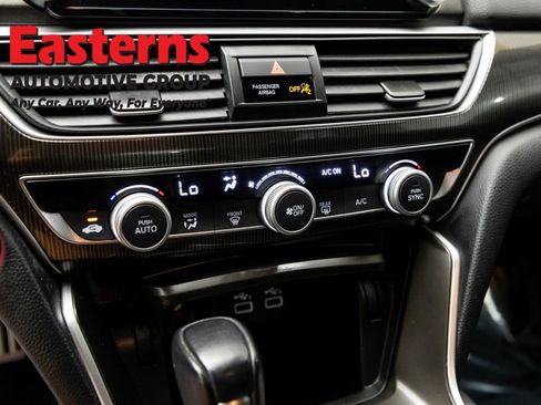 Used 2022 Honda Accord Sport image 19