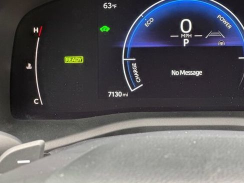 Used 2025 Toyota Camry SE w/ Convenience Package FWD image 24