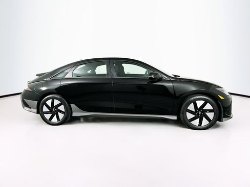 Used 2024 Hyundai Ioniq 6 SE AWD/4WD image 10