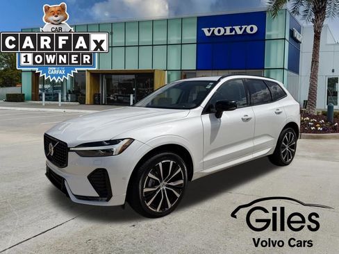 Used 2023 Volvo XC60 B5 Plus w/ Climate Package AWD/4WD image 1