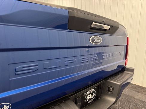 Used 2022 Ford F250 Lariat image 4