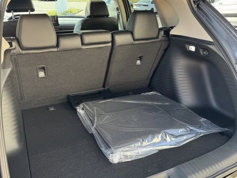 New 2026 Honda HR-V EX-L image 13