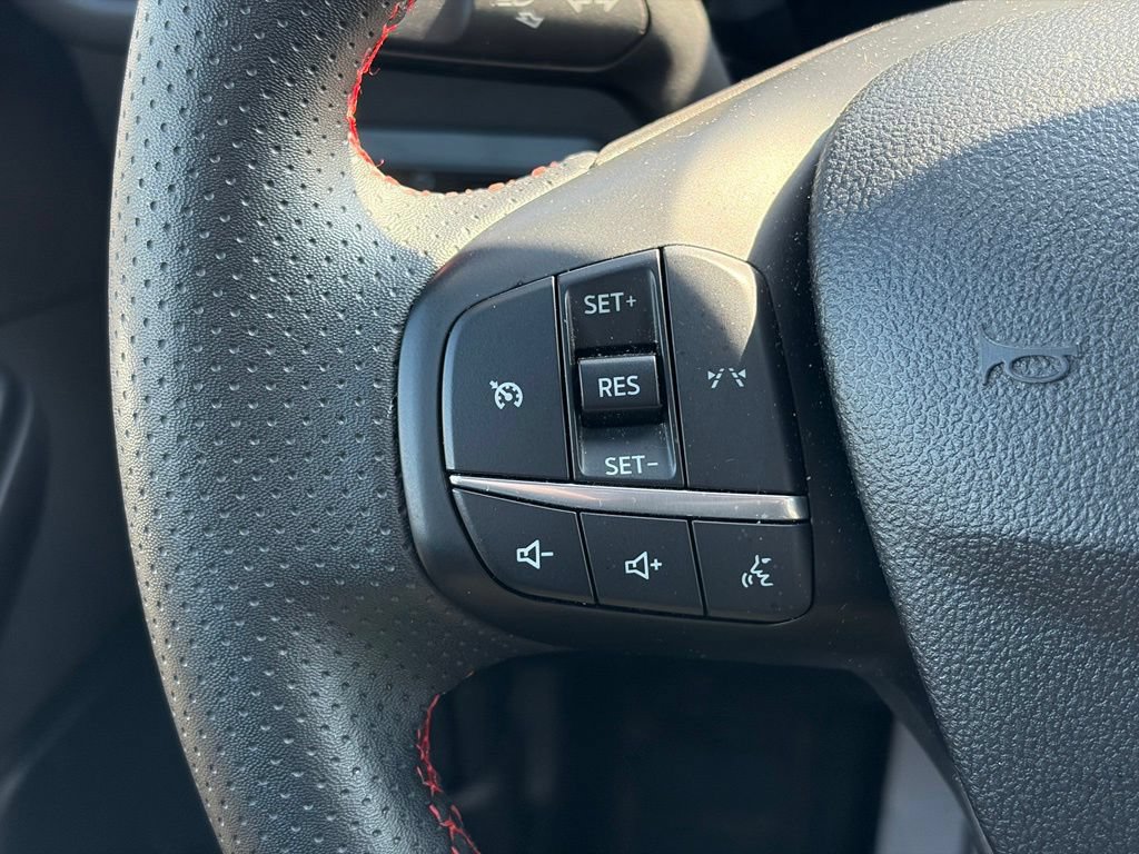 Used 2025 Ford Escape ST-Line AWD/4WD image 23
