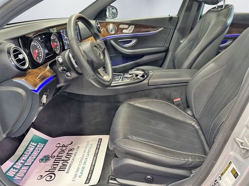 Used 2017 Mercedes-Benz E 300 4MATIC image 13