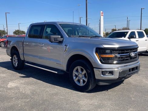 Used 2024 Ford F150 XLT w/ Mobile Office Package image 3
