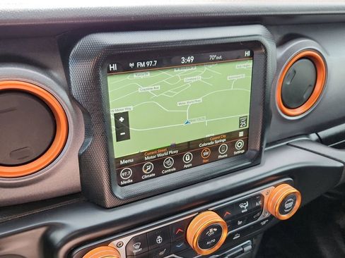 Used 2023 Jeep Gladiator Mojave w/ Cold Weather Group image 25