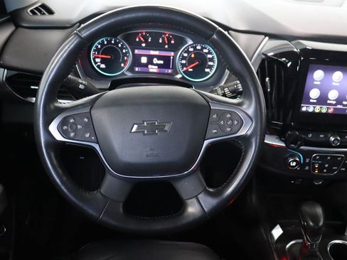 Used 2021 Chevrolet Traverse RS FWD image 9