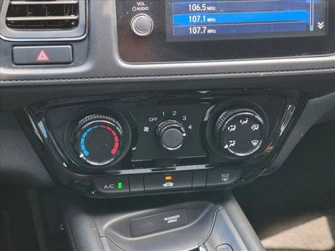 Used 2019 Honda HR-V Sport image 14