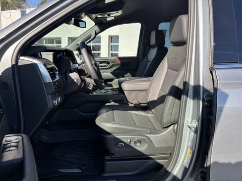 New 2026 GMC Yukon XL Denali image 12