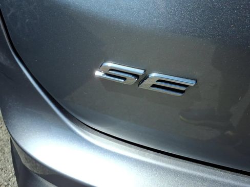 Used 2024 Ford Edge SEL AWD/4WD image 7