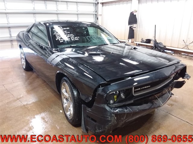 Used 2013 Dodge Challenger R/T Plus RWD image 1
