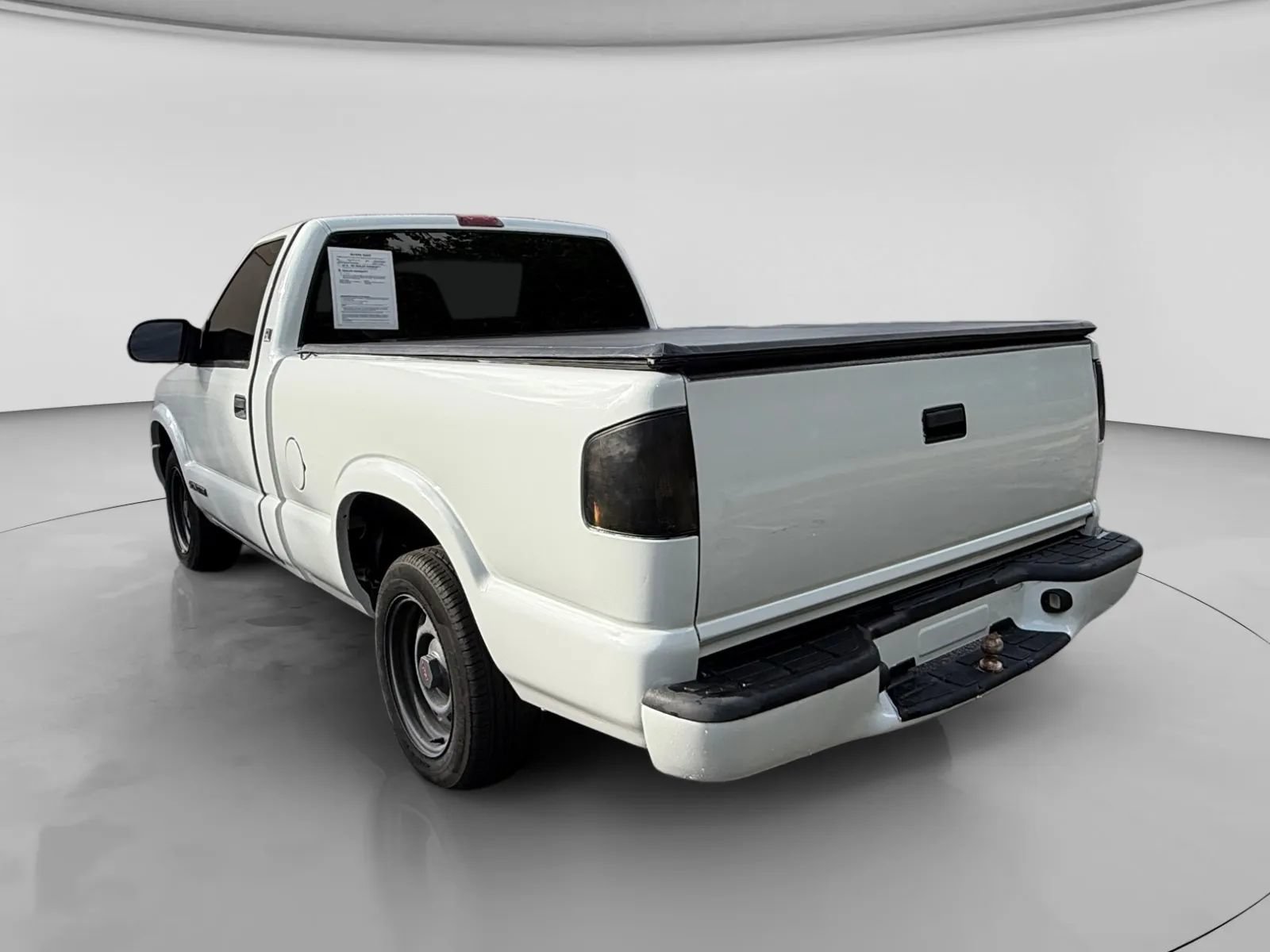 Used 1999 GMC Sonoma SL w/ HD Suspension Pkg RWD image 3