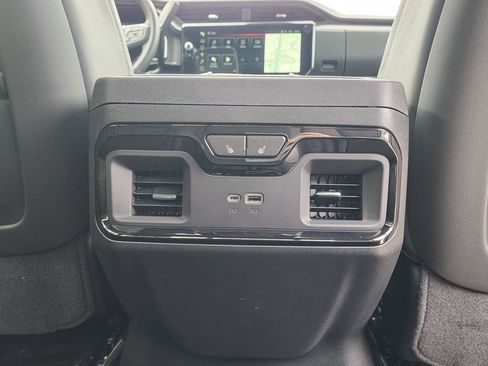 New 2026 GMC Sierra 2500 AT4X w/ LPO, Black Badging Package AWD/4WD image 52