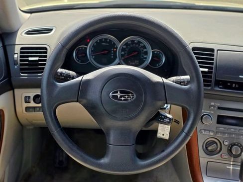 Used 2005 Subaru Outback 2.5i AWD/4WD image 13