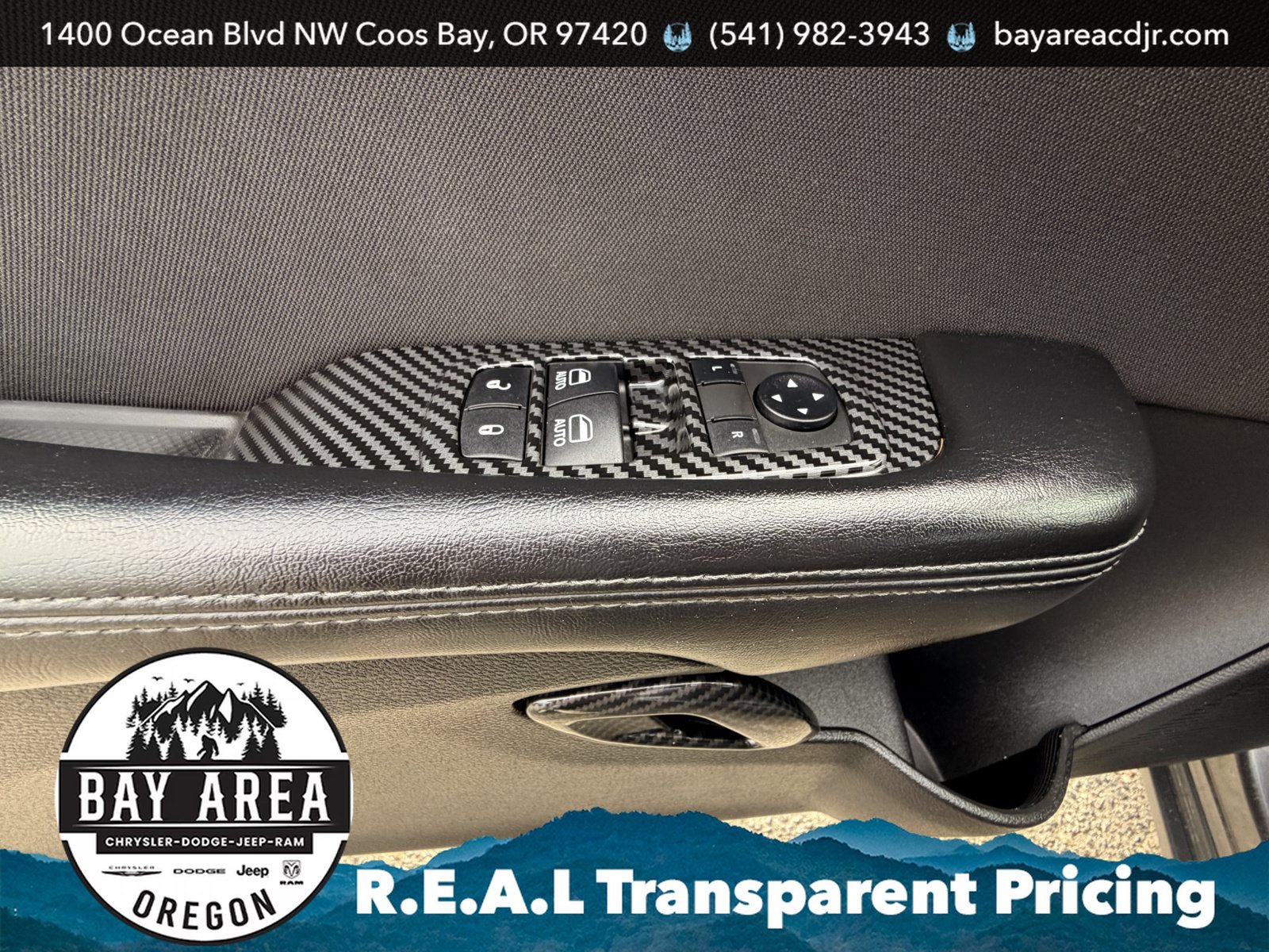 Used 2021 Dodge Challenger SXT RWD image 13