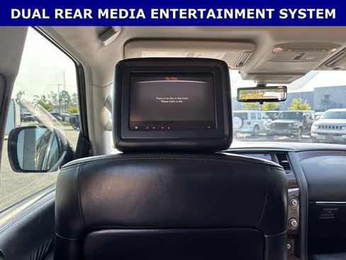 Used 2019 Nissan Armada Platinum w/ Captain's Chairs Package RWD image 2
