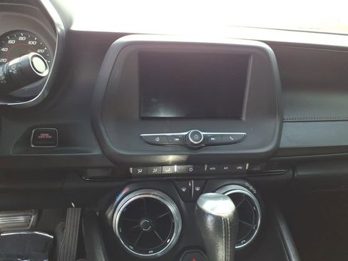 Used 2020 Chevrolet Camaro LT RWD image 14