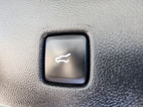 Used 2024 Ford Escape Active image 14