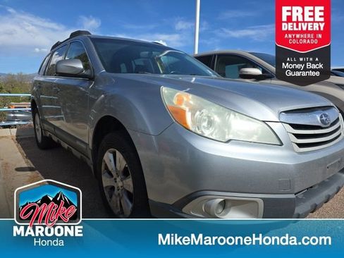 Used 2011 Subaru Outback 2.5i Premium AWD/4WD image 1