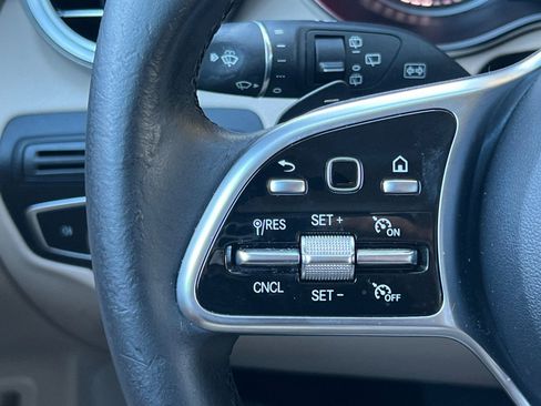 Used 2021 Mercedes-Benz GLC 300 4MATIC w/ Premium Package image 28