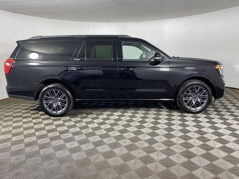 Used 2025 Ford Expedition Max Platinum w/ Stealth Performance Package AWD/4WD image 8