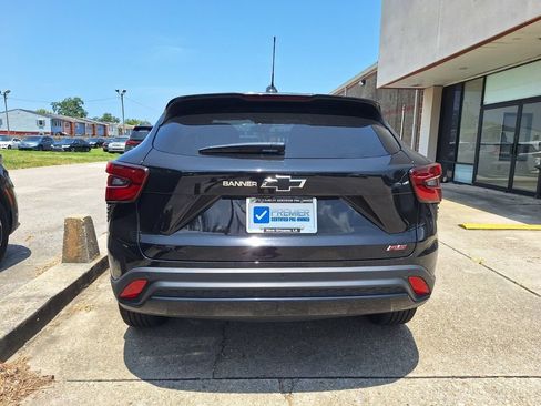 Used 2025 Chevrolet Trax RS w/ Driver Confidence Package FWD image 6
