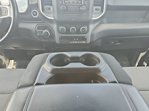 Used 2022 RAM 1500 Big Horn AWD/4WD image 15