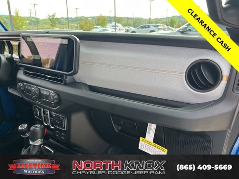 New 2025 Jeep Wrangler Unlimited Sport image 30