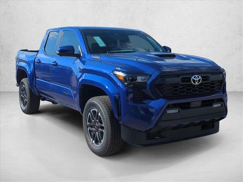 New 2025 Toyota Tacoma TRD Sport image 3