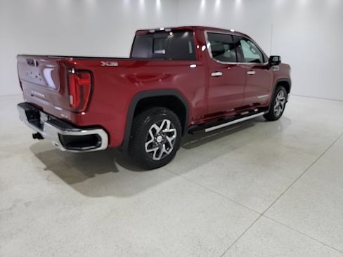 Used 2026 GMC Sierra 1500 SLT w/ SLT Premium Plus Package AWD/4WD image 5