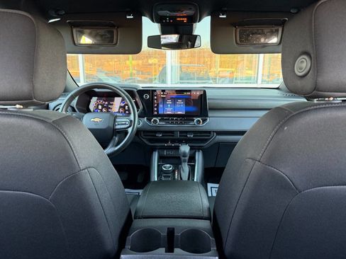 Used 2024 Chevrolet Colorado Trail Boss w/ Advanced Trailering Package image 21