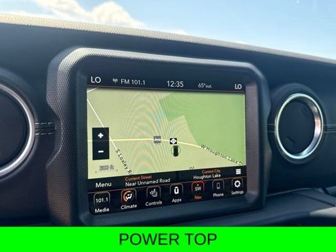 Used 2021 Jeep Wrangler Unlimited Sahara w/ Uconnect 4C Nav & Sound Group AWD/4WD image 26
