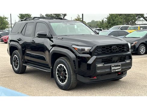 New 2026 Toyota 4Runner TRD Off-Road Premium AWD/4WD image 37