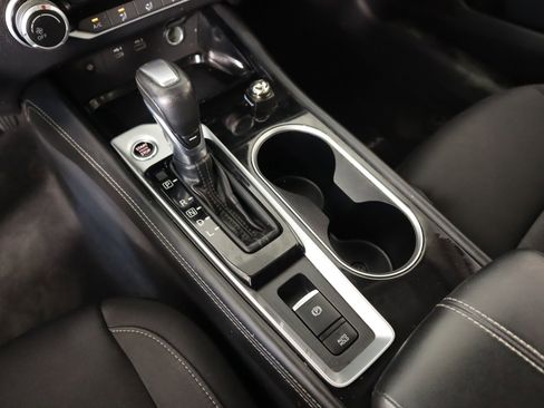 Used 2023 Nissan Altima 2.5 SV w/ SV Premium Package image 8