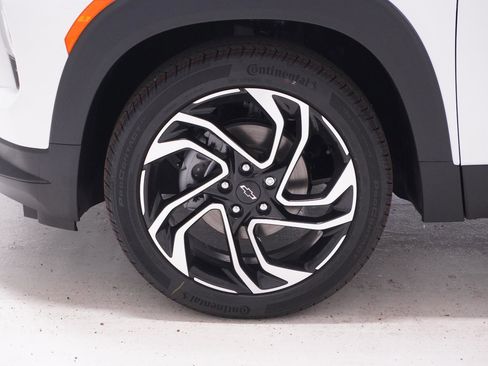 New 2026 Chevrolet TrailBlazer RS w/ Convenience Package FWD image 12