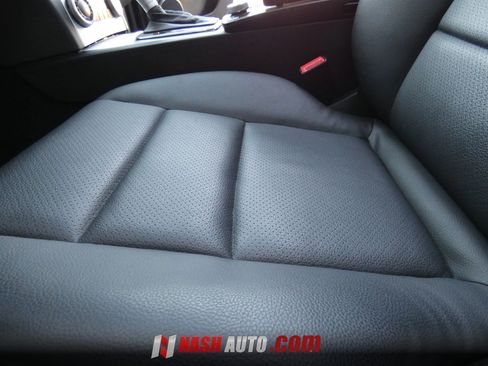 Used 2009 Mercedes-Benz C 300 Sedan image 47