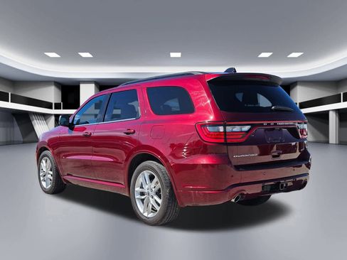 Used 2023 Dodge Durango GT image 4