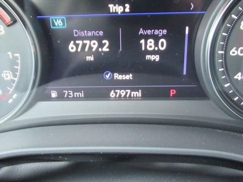 Used 2023 Cadillac XT5 Premium Luxury w/ Technology Package image 36