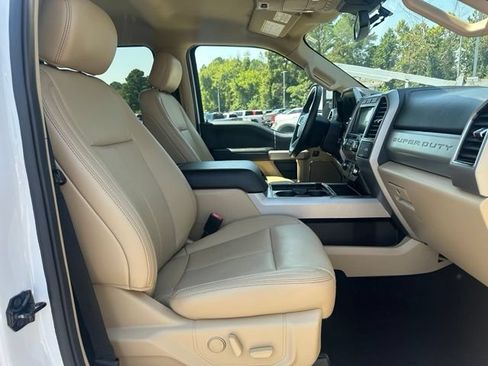 Used 2020 Ford F250 Lariat w/ Lariat Ultimate Package AWD/4WD image 11