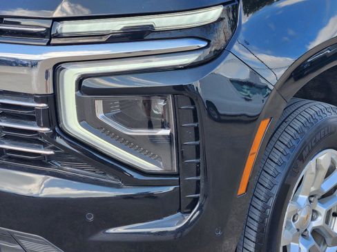 Used 2025 Chevrolet Tahoe LT RWD image 7