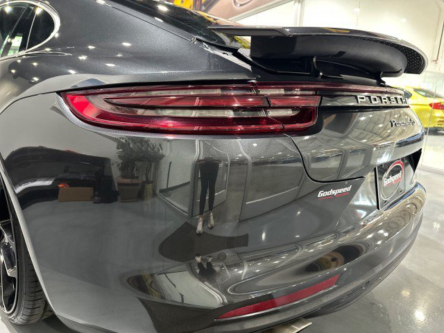 Used 2017 Porsche Panamera 4S AWD/4WD image 33