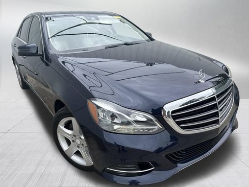Used 2014 Mercedes-Benz E 350 Sedan image 3